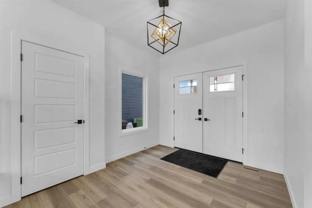 106 Sunstone Way