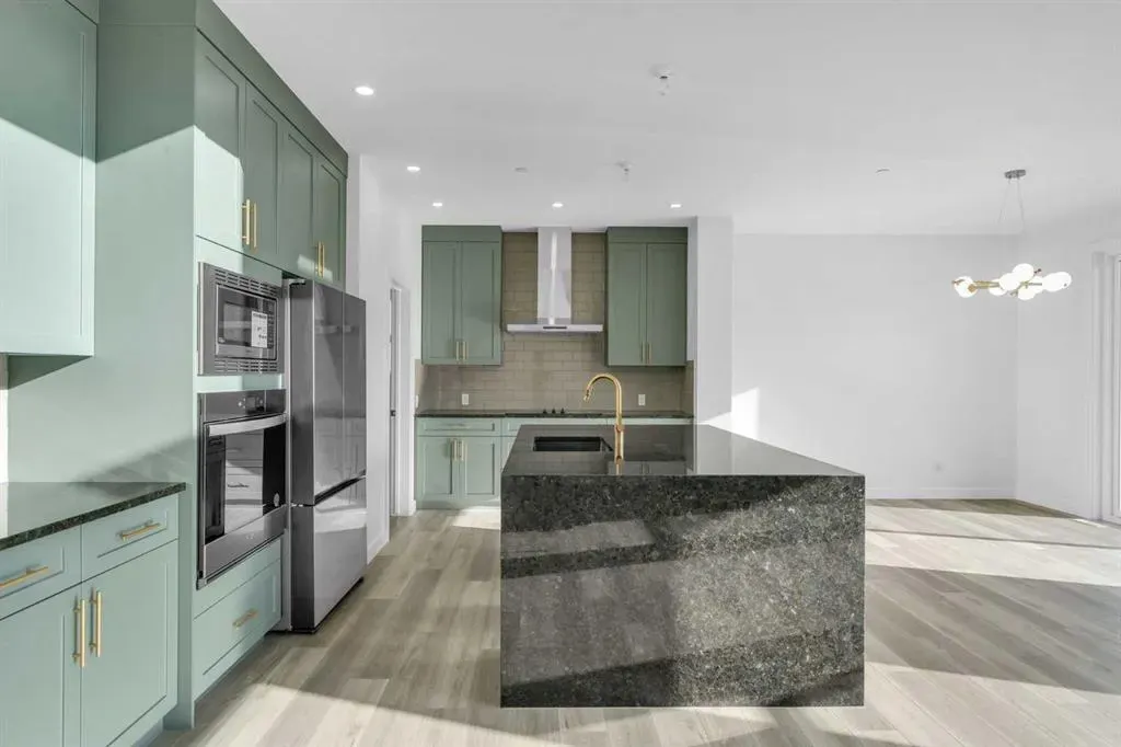 106 Sunstone Way
