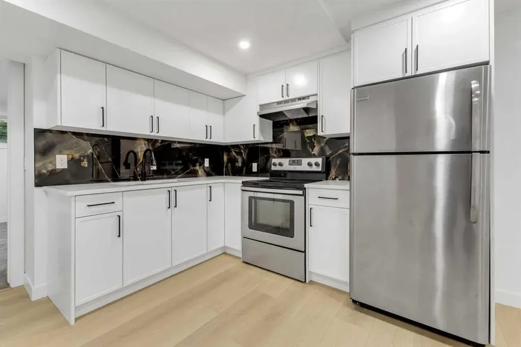 63 Bernard Place NW