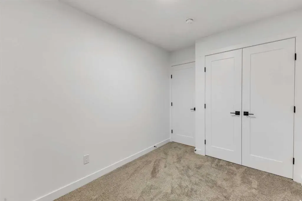 63 Bernard Place NW