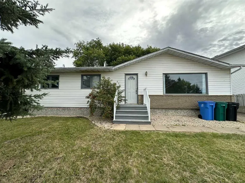 806 Almond Almond Avenue