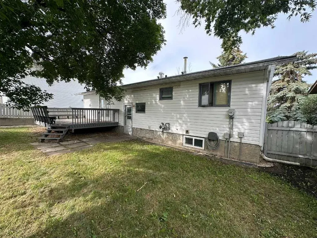 806 Almond Almond Avenue