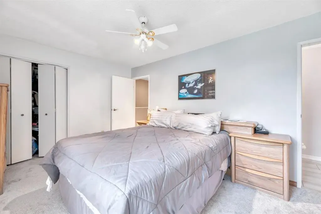 5 Falsby Place NE