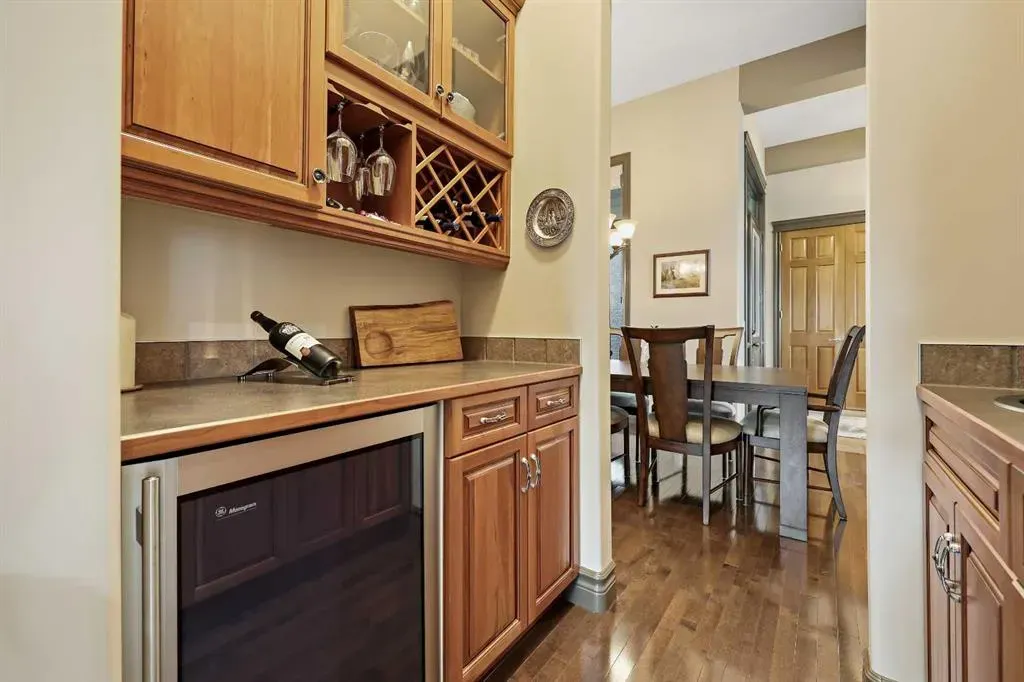 149 Mt Douglas Circle SE