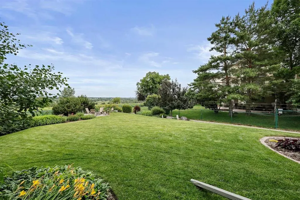 149 Mt Douglas Circle SE