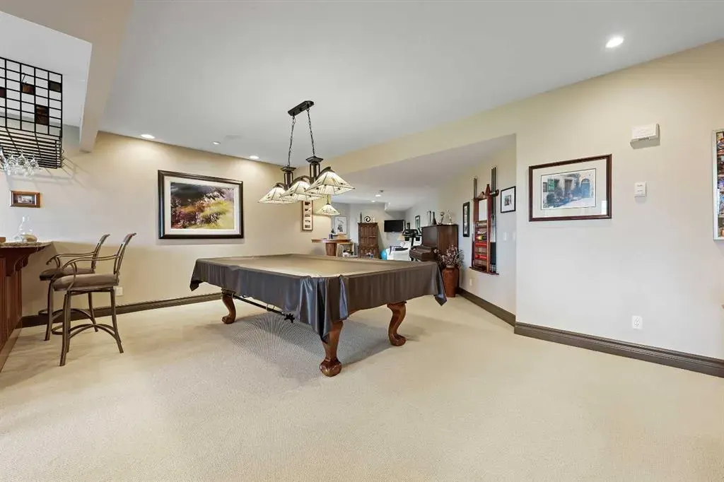 149 Mt Douglas Circle SE