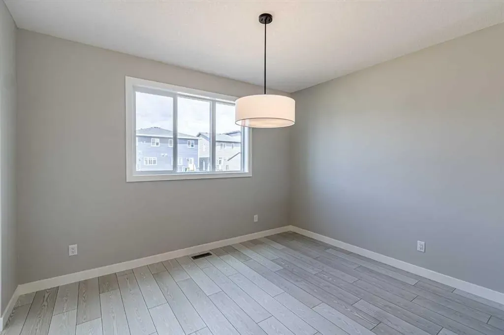 121 Dawson Wharf View SE