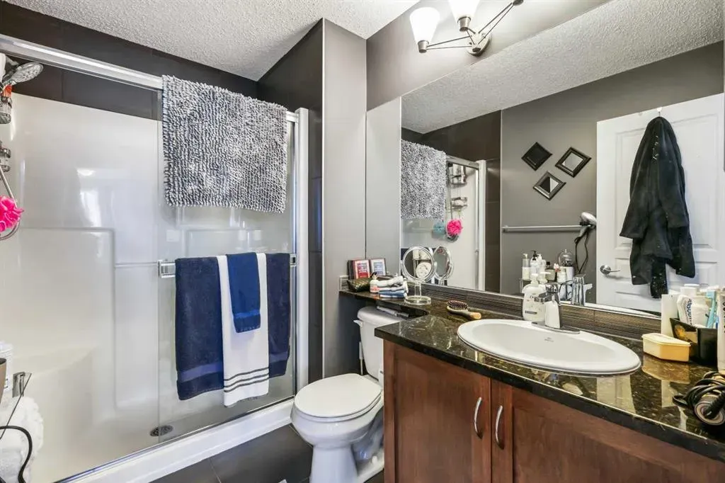 95 New Brighton Landing SE