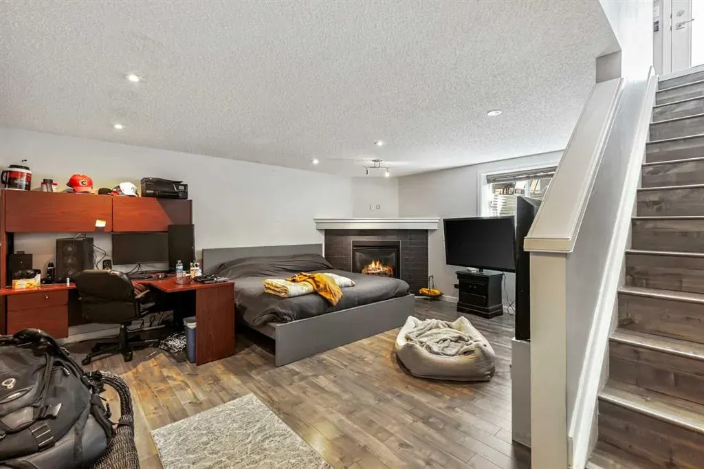 95 New Brighton Landing SE