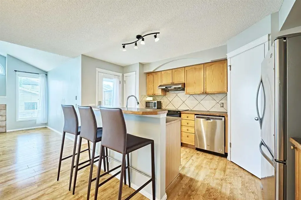 145 Tuscany Springs Way NW