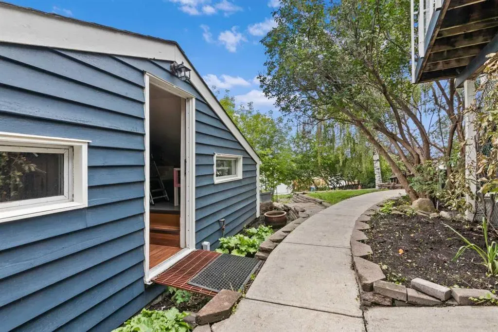 48 Shawcliffe Place SW