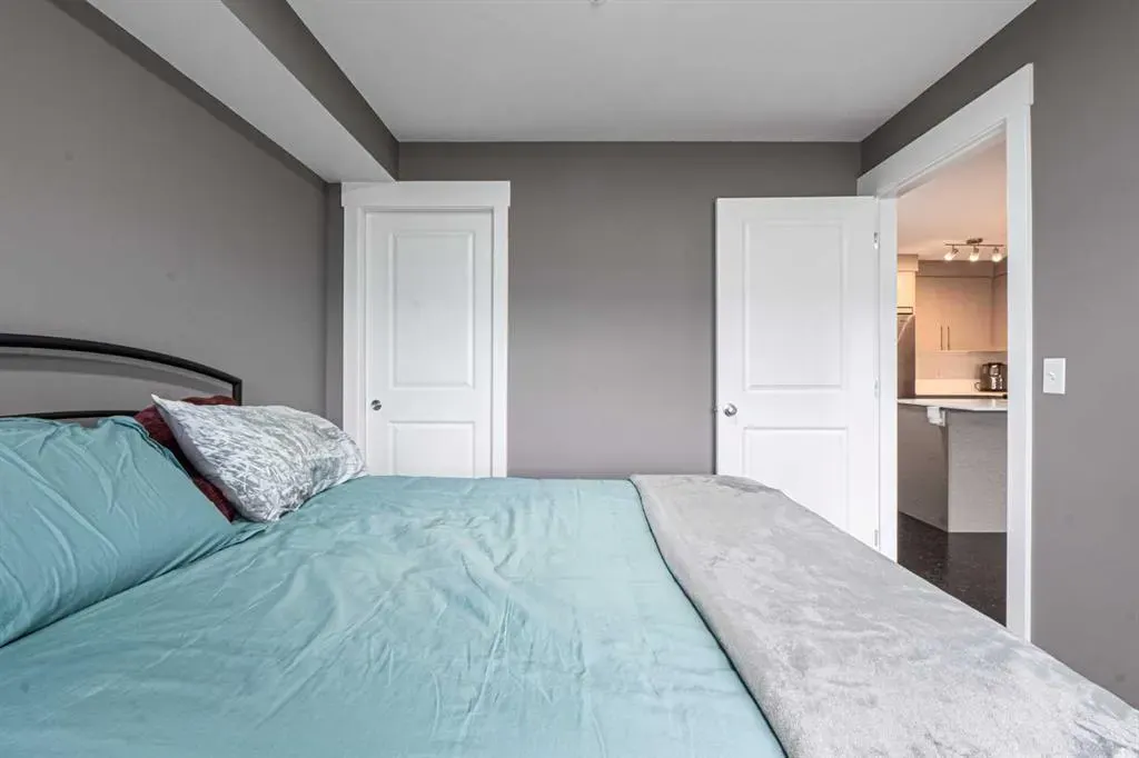 302 Skyview Ranch Drive NE, #4308