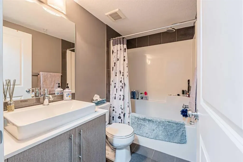 302 Skyview Ranch Drive NE, #4308
