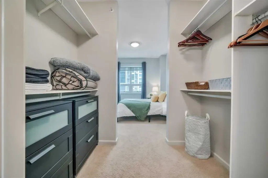 1410 1 Street SE, #1204