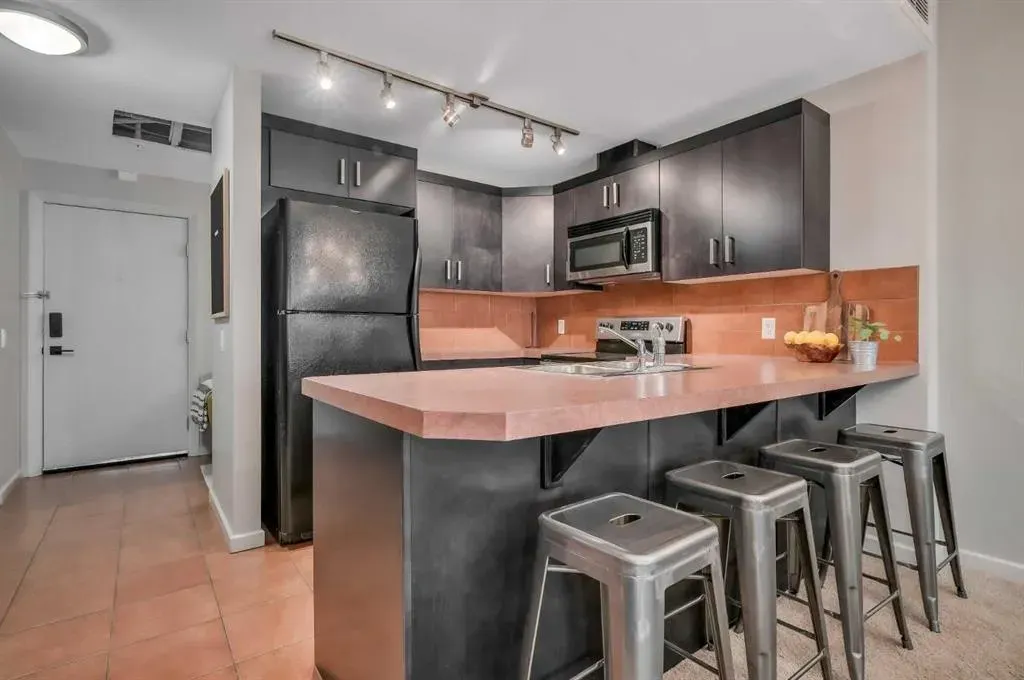 1410 1 Street SE, #1204