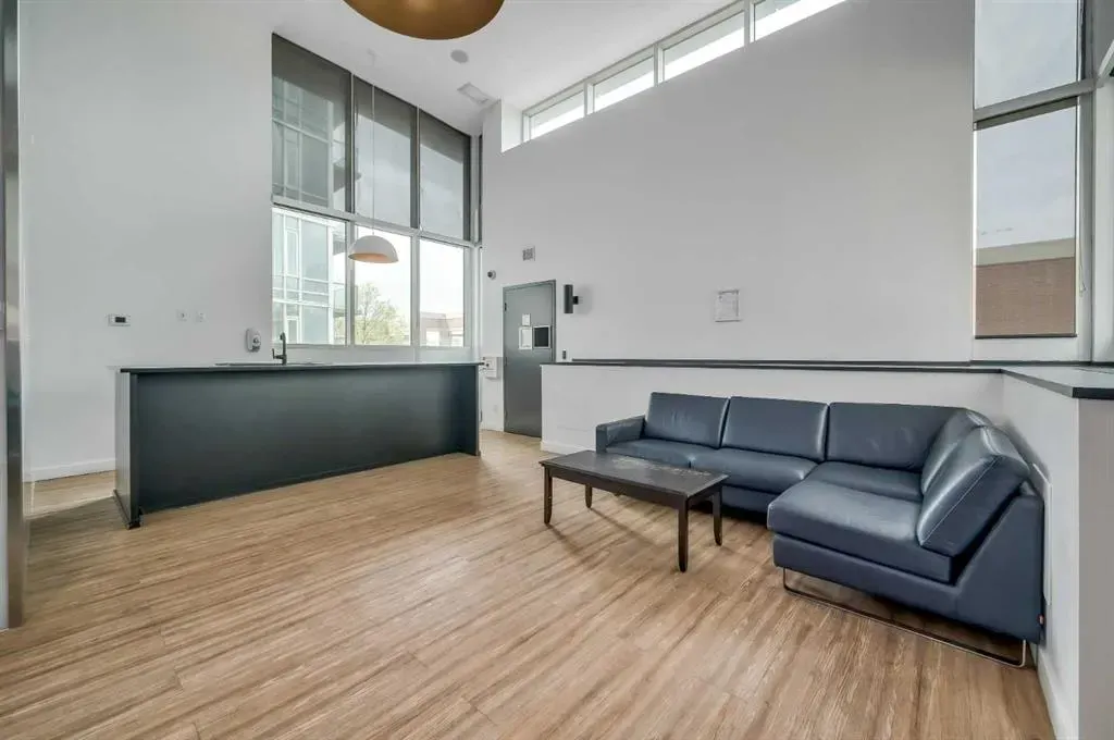 1410 1 Street SE, #1204