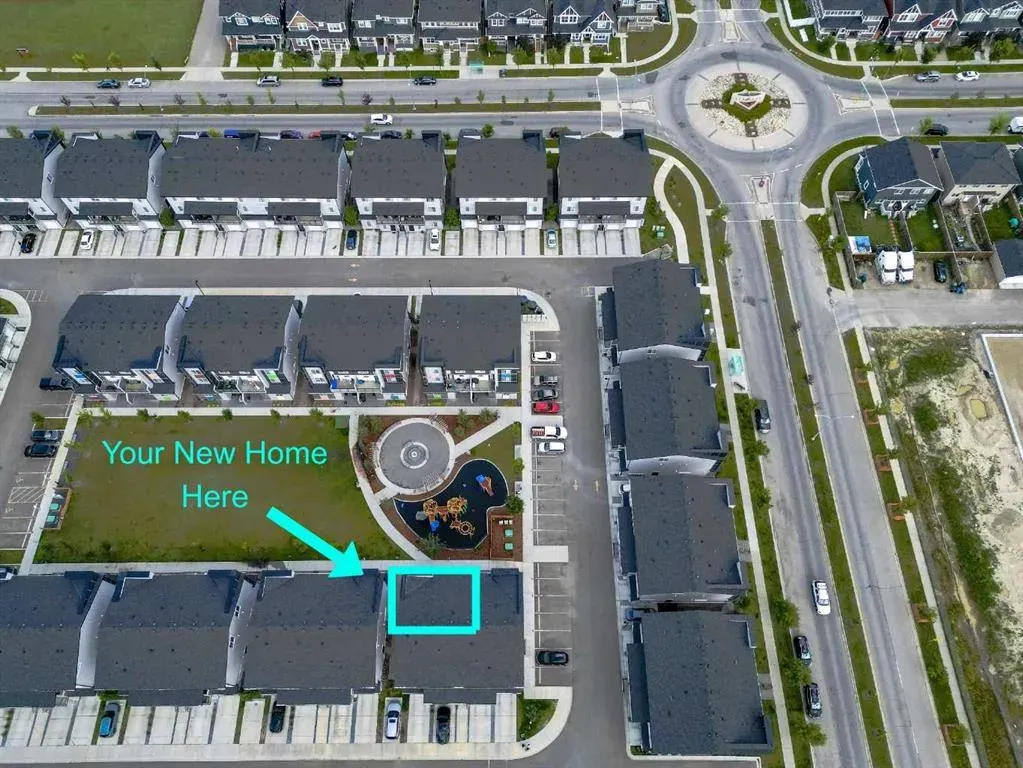 110 Redstone NE, #202