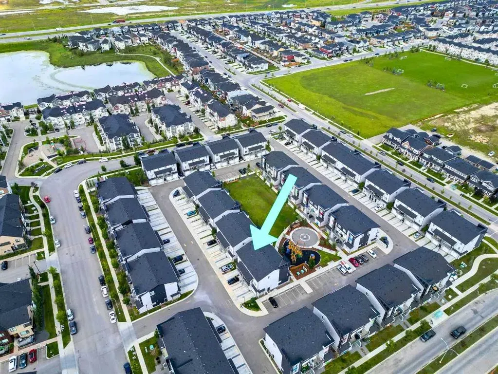 110 Redstone NE, #202