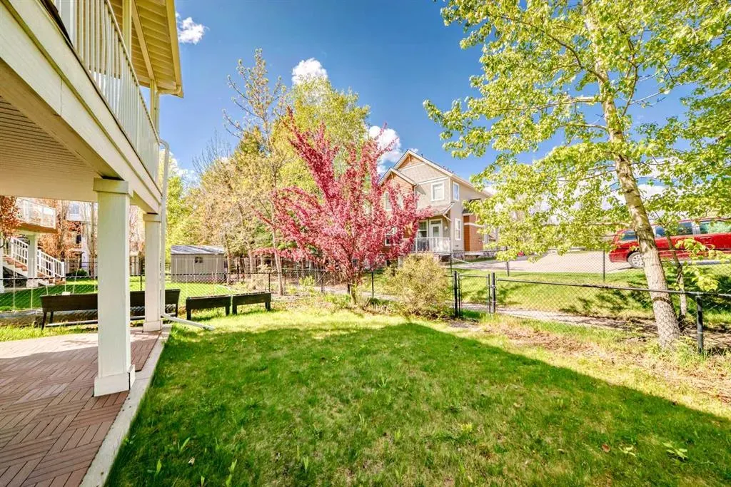 327 Discovery Place SW
