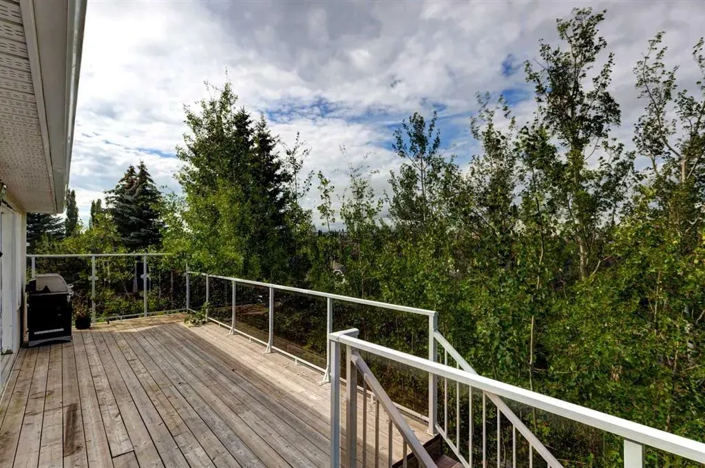 248 Edgevalley Way NW