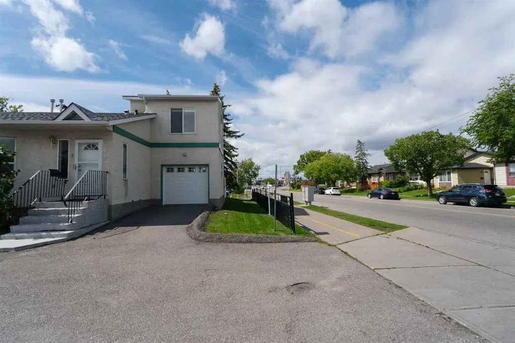 3 Whitmire Villas NE