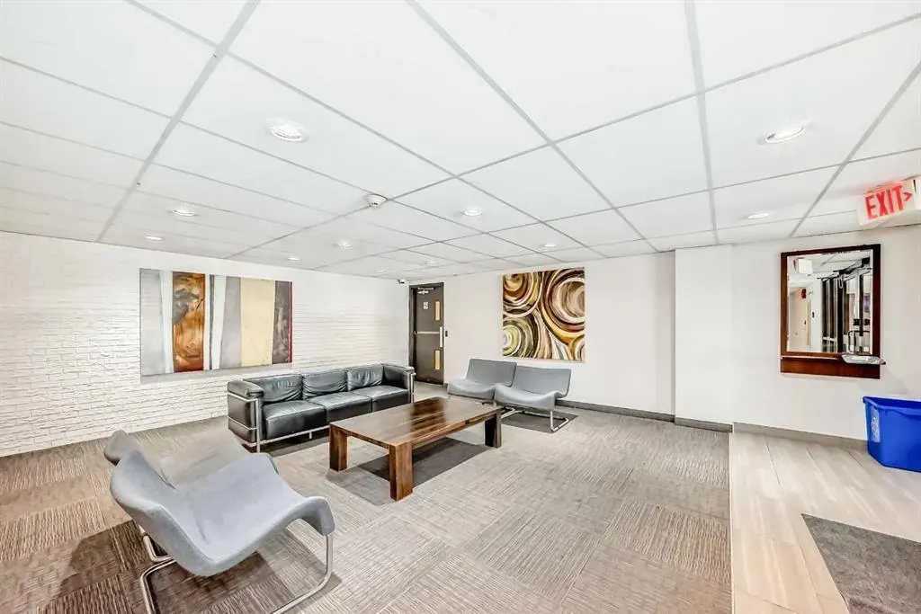 111 14 Avenue SE, #413