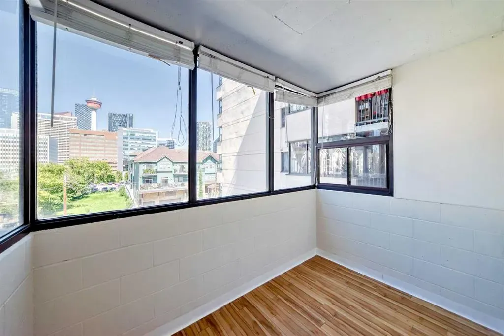 111 14 Avenue SE, #413