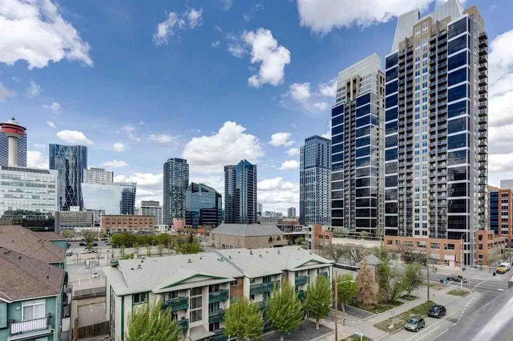 111 14 Avenue SE, #413