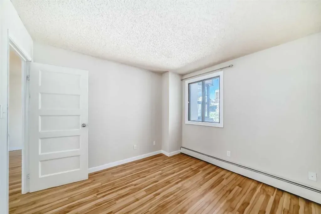 111 14 Avenue SE, #413