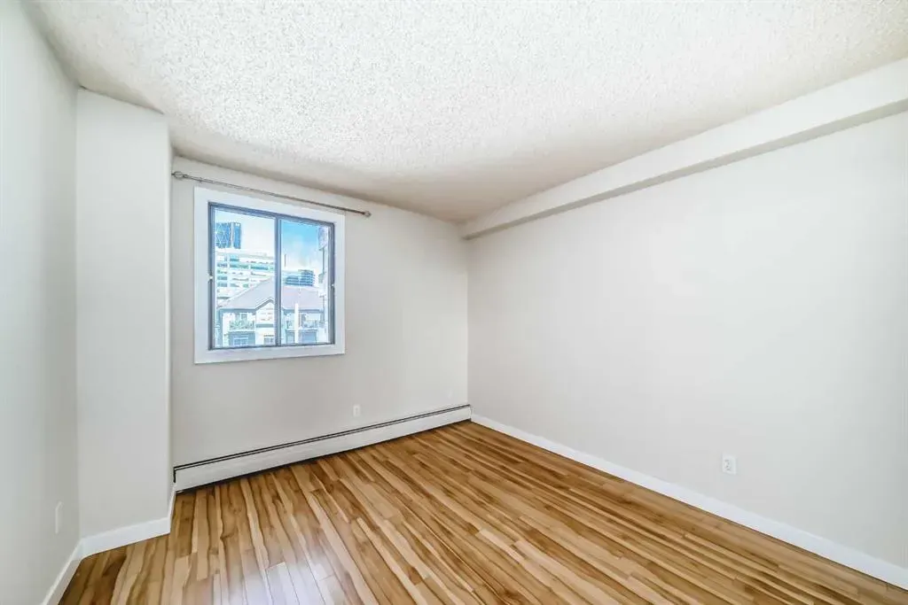 111 14 Avenue SE, #413