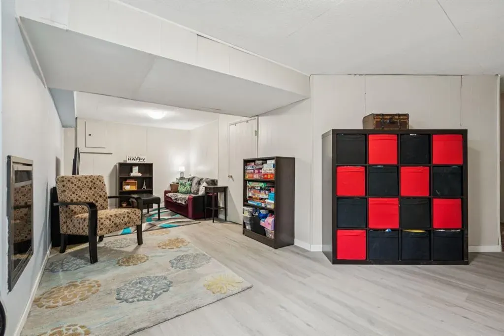 203 Lynnview Road SE, #31N
