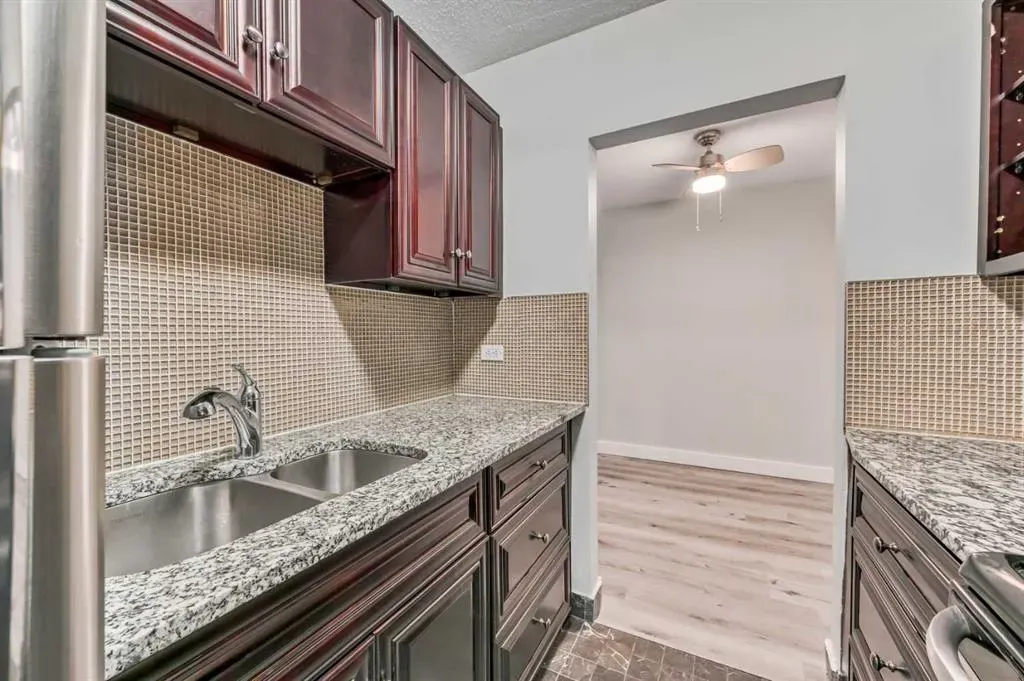 1027 Cameron Avenue SW, #103