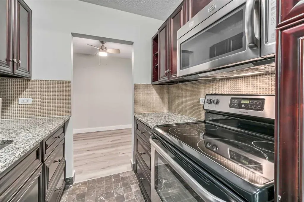 1027 Cameron Avenue SW, #103