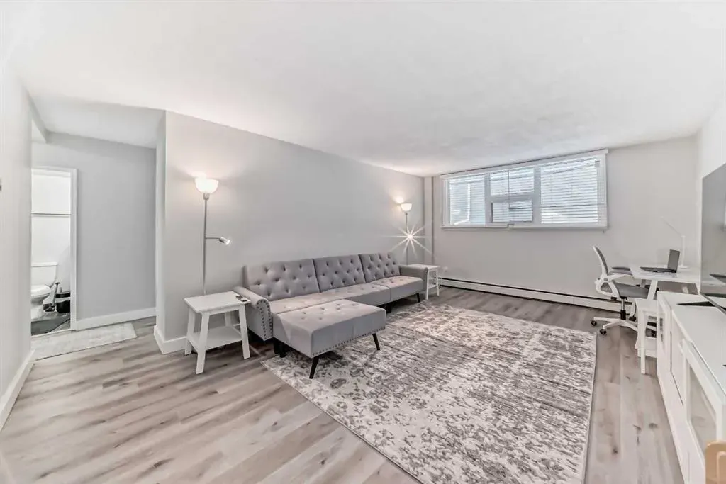 1027 Cameron Avenue SW, #103