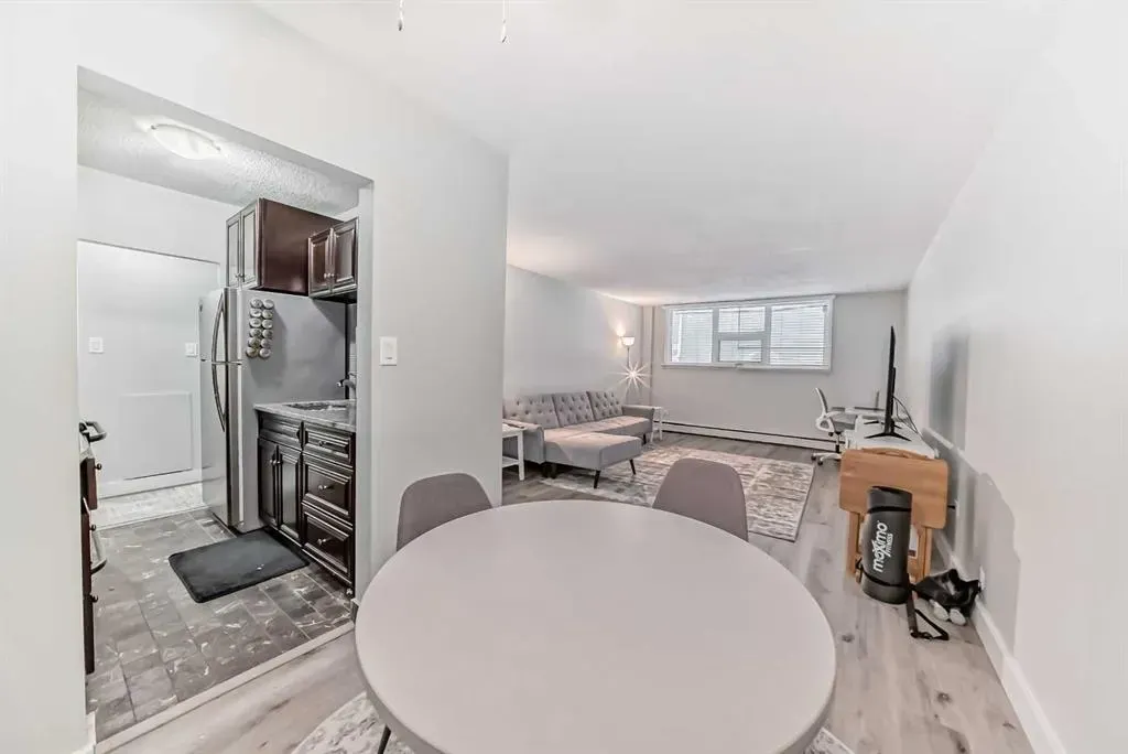 1027 Cameron Avenue SW, #103