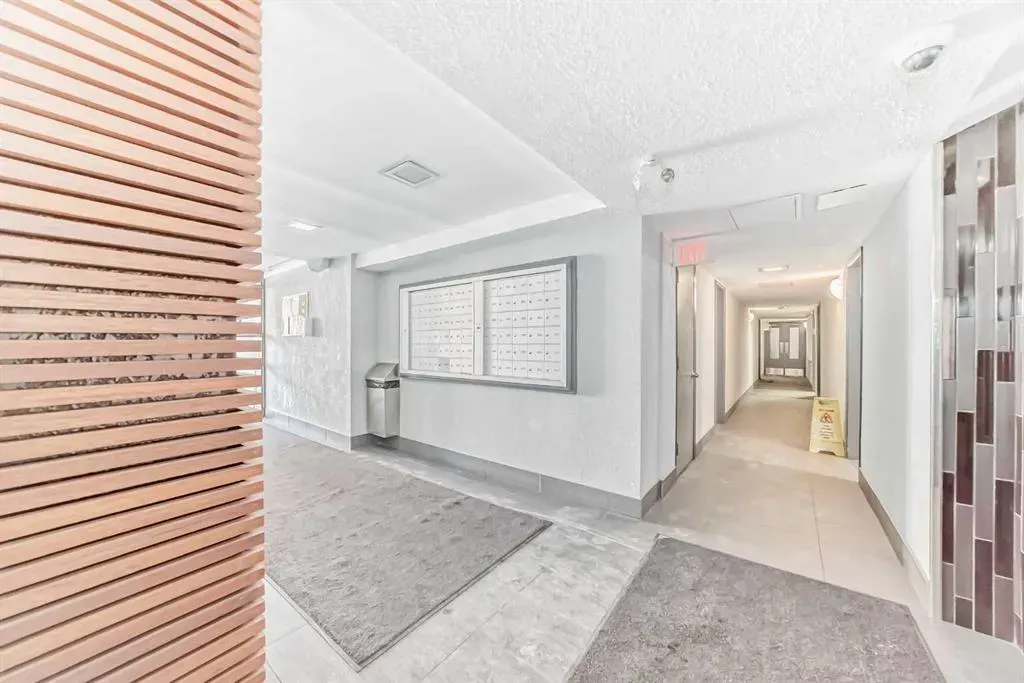 1027 Cameron Avenue SW, #103