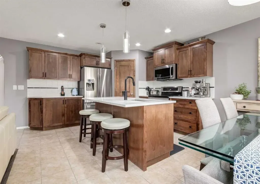 47 Brightonstone Grove SE