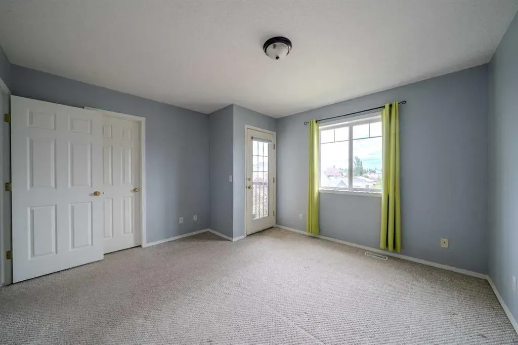 61 Everstone Avenue SW