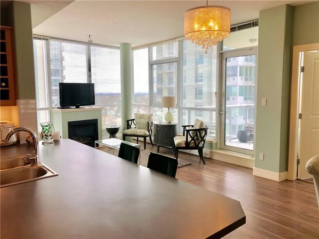 55 Spruce Place SW, #1203