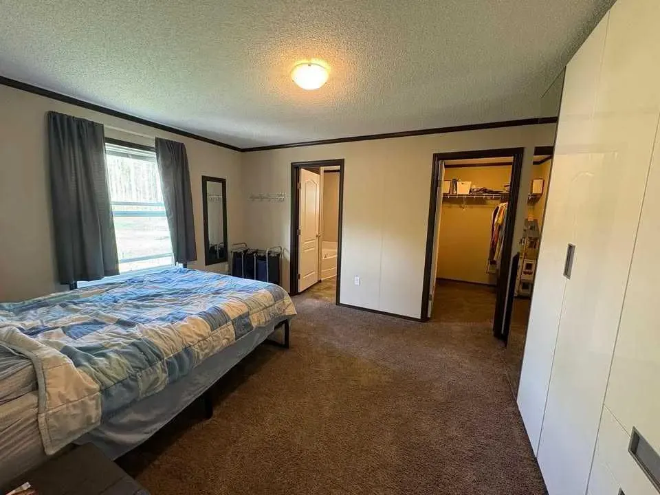 21553 Township Road 703