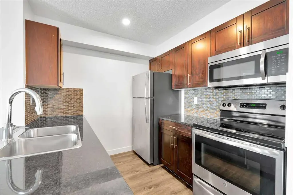 1317 27 Street SE, #4313