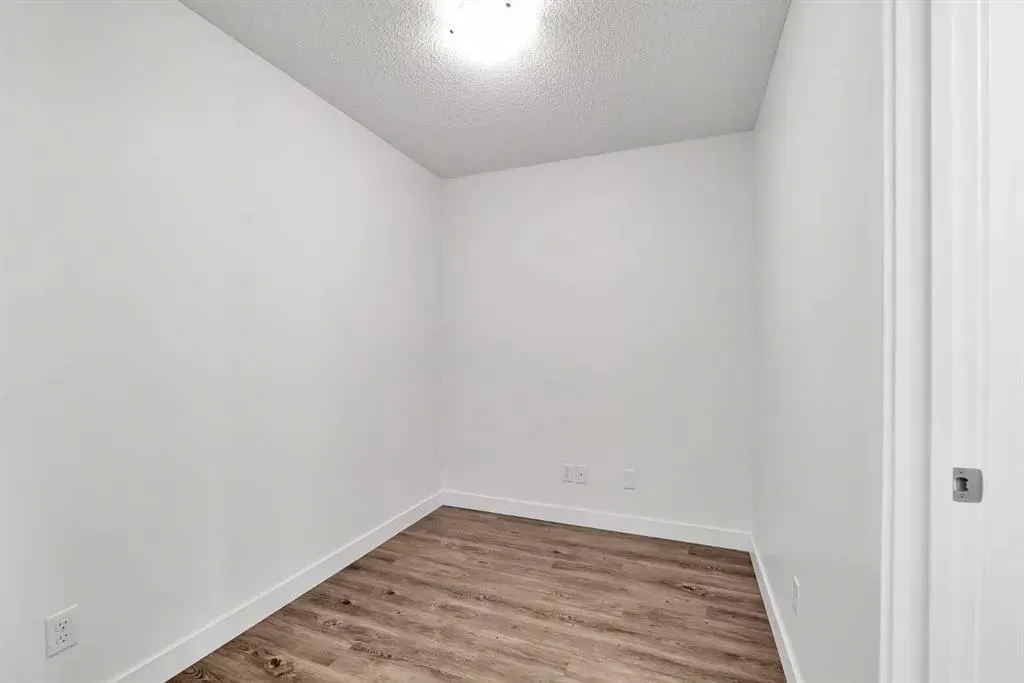 1317 27 Street SE, #4313