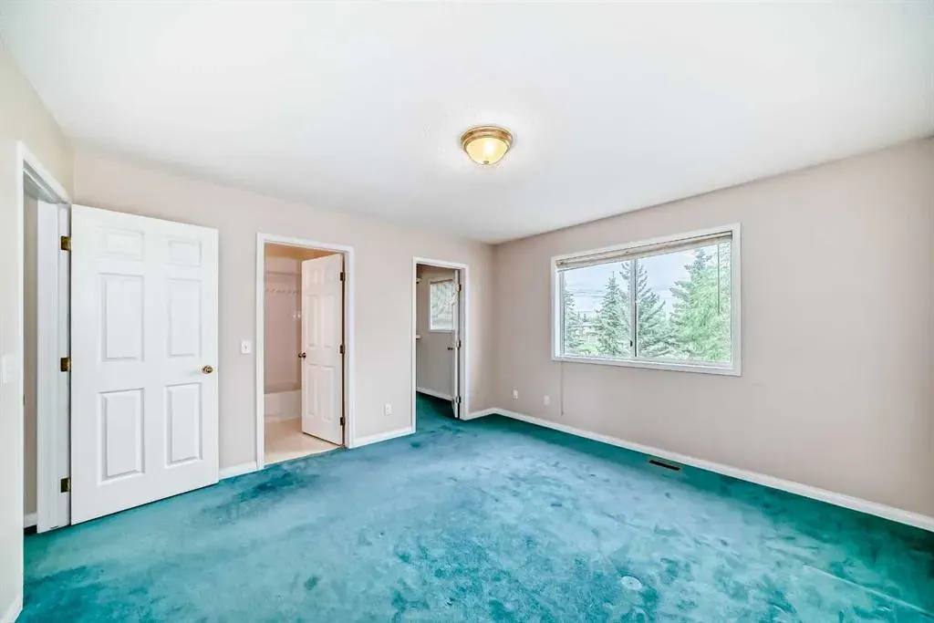228 Scenic Acres Terrace NW