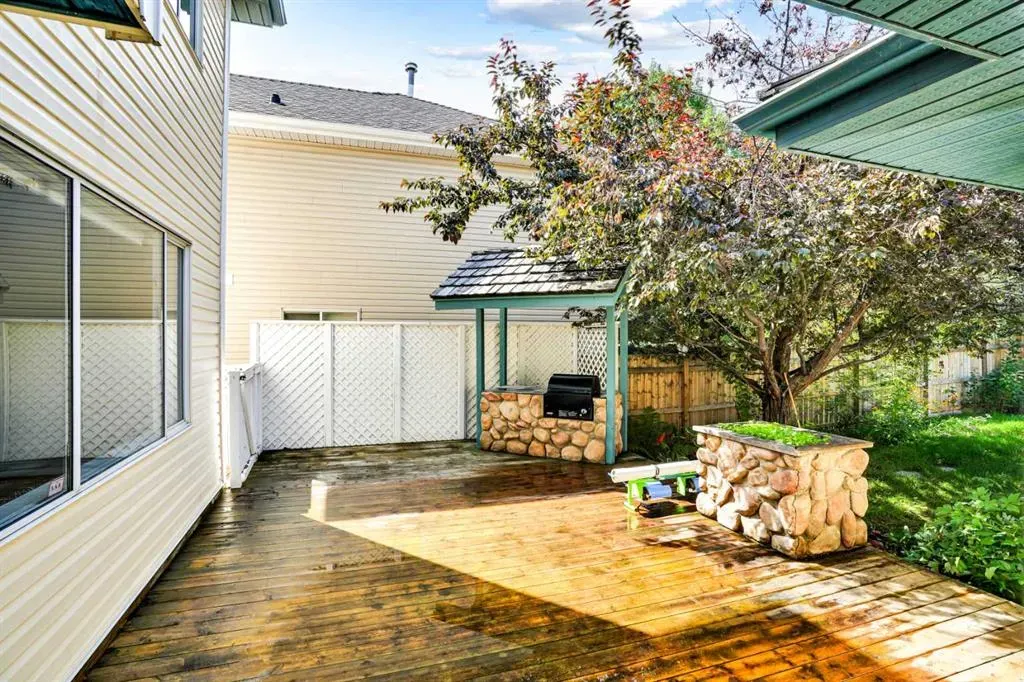 20 Chaparral Drive SE