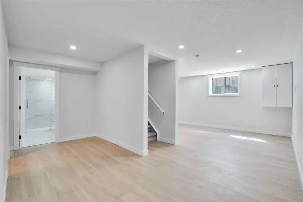 20 Chaparral Drive SE