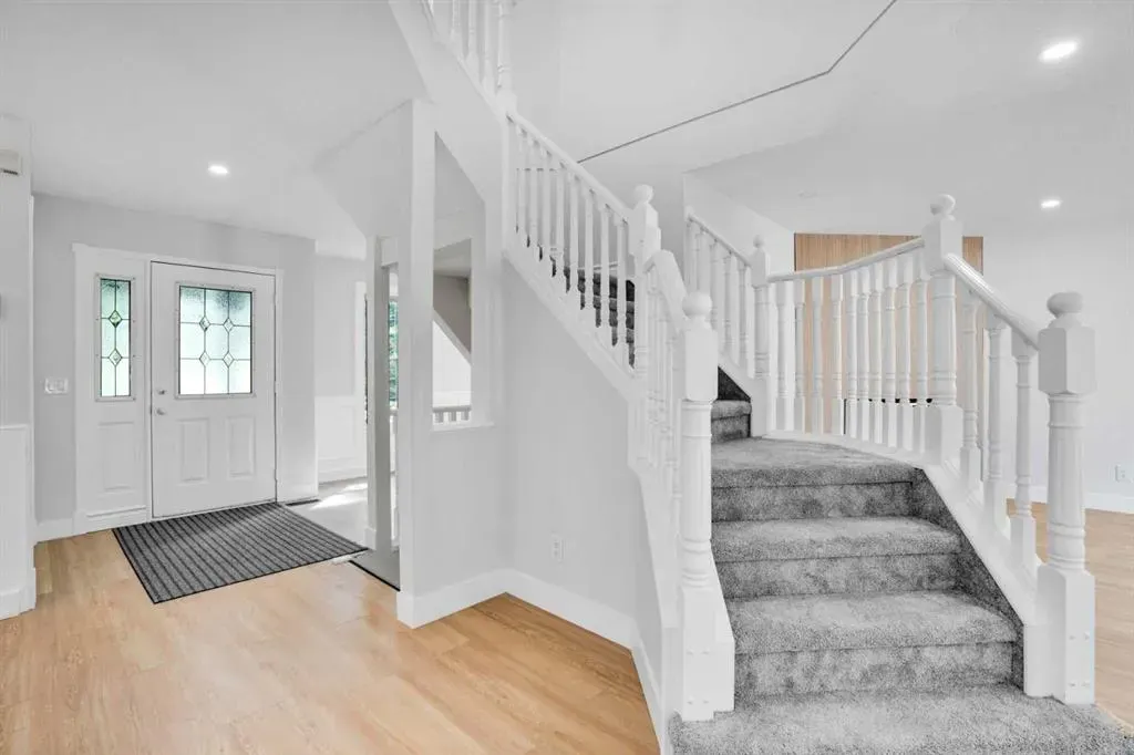 20 Chaparral Drive SE
