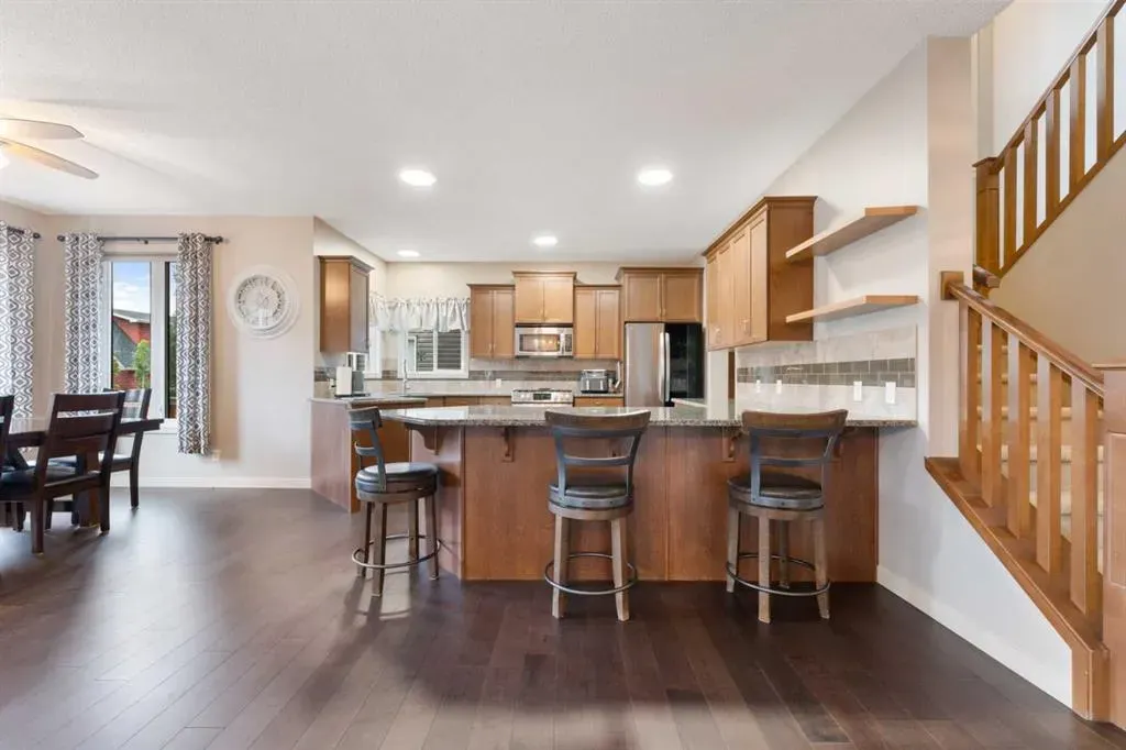 7 Westridge Green
