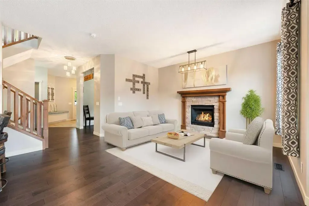 7 Westridge Green