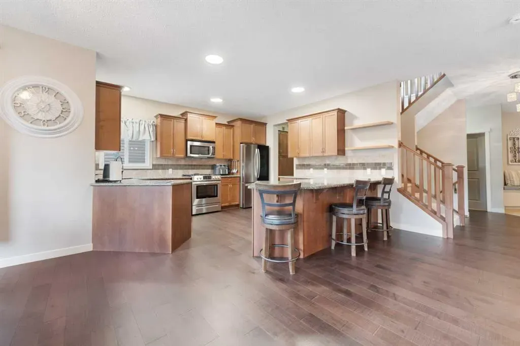 7 Westridge Green