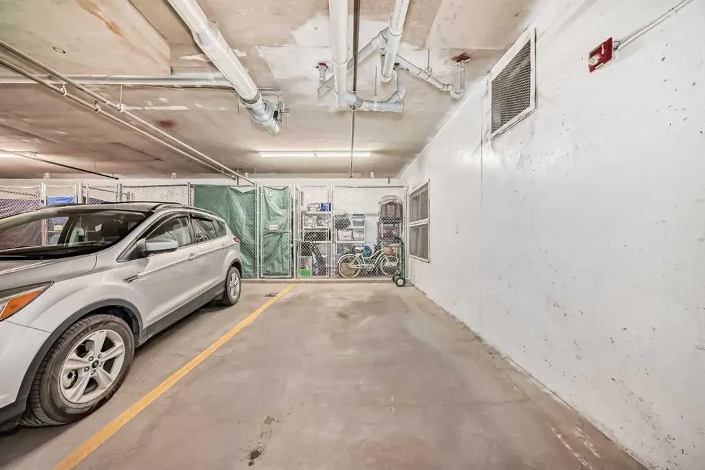 1005B Westmount Drive, #314